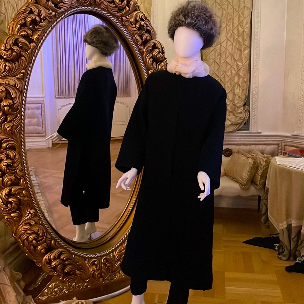 100 %  wool black Helmut Lang coat winter large